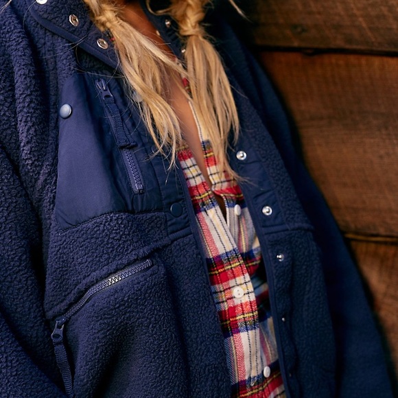 Celeb Fav Free People Hit The Slopes Fleece Jacket - Picture 8 of 16